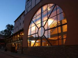 Hotel Zamkowy Młyn, hotel sa Krapkowice