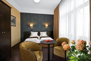 Hotel Senator - 6