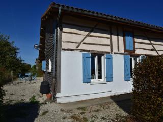 Cozy Holiday Home with Terrace - 3