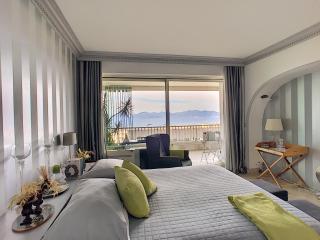 FRGK "Semiramis Prestige vue mer & piscine" - 9