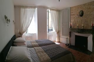 LE TABELLION - 4