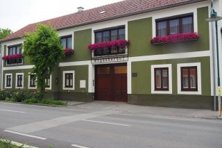 Weghuberhof Ferienwohnungen - 0