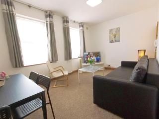 Carnation Flat A in Wembley - 6