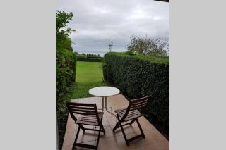 Studio cosy et terrasse-jardin superbe vue mer - 9