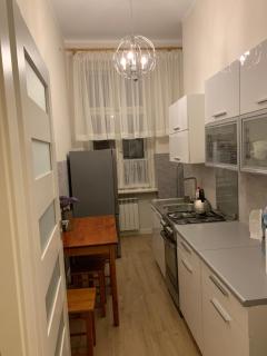 Apartament BR0DNICA UL DUŻY RYNEK 31 , 2 - 1