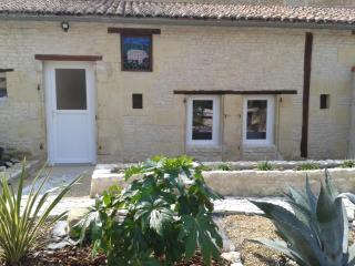 The Piggeries at La Maison Tumtum Arbre - 0