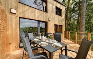 Riverside Cabin - 0