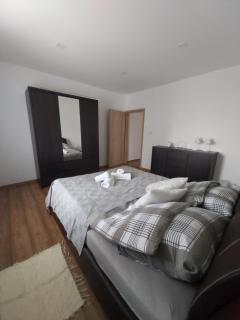House Nr. 10 - 7