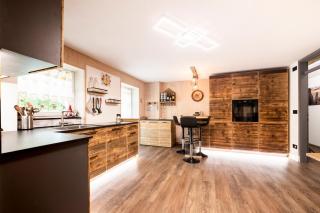 Sa Mont Home - Moderno appartamento con parcheggio, sauna e deposito sci - 0