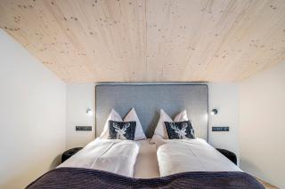 Erika Suites & Lofts - 4