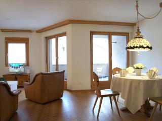 Apartment Chesa Ginellas by Interhome - 5