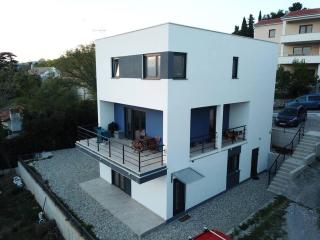 Apartment in an urban villa Kraljevica - 7