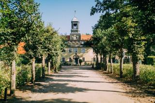 Hotel Villa Sorgenfrei & Restaurant Atelier Sanssouci - 0