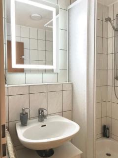Helles und ruhiges Apartment direkt am Flughafen Leipzig Halle - 4