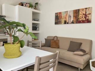 Nina's House - 4