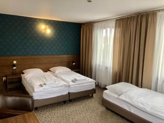 Hotel Krystyna - 4