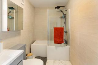 Cosy Brand new spacious 1 bed luxury apartment - 8