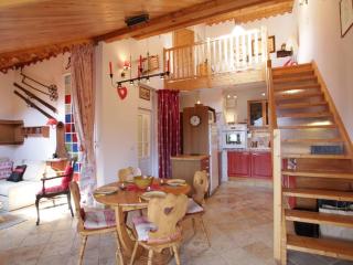 Appartement 2P Mezzanine 4 Pers à Briançon avec Balcon et Parking - FR-1-330C-121 - 2