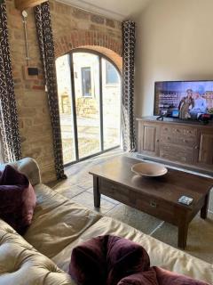Contemporary Luxury Barn Conversion in County Durham - 4
