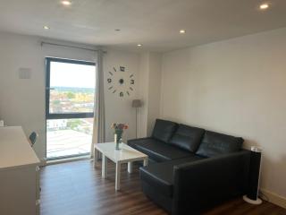 Lovely luxury 1-Bed Apartment in Wembley - 6