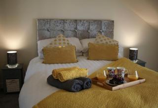 Ayr Loft Apartment with Fabulous Views - 9