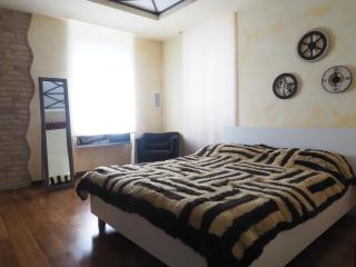 Music Home - 1