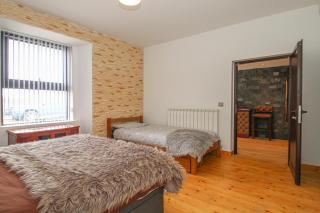 Deluxe Apartment - 3