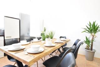 Huge Apartment in Awesome Location with parking - 8