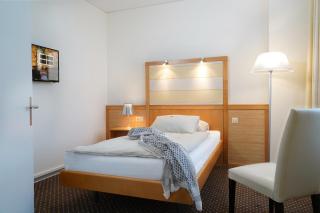 Park-Hotel am Rhein - Gesundheitshotel und Residenzen - 9
