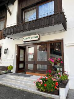 Pension Steiner, 6143 Matrei am Brenner!!Check-in between 15 - 21 o'clock!! No breakfast - 0