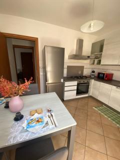 "Coccole nel borgo" 2min to outlet apartment with terrace - 9