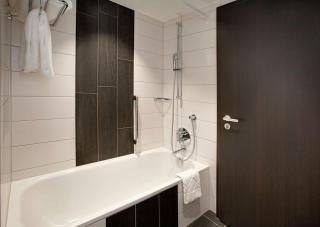 Hilton Garden Inn Zurich Limmattal - 1
