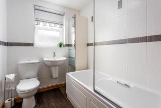 Elms Way No33 – Donnini Apartments - 1