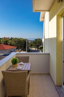 Apartments and Room Slavica - 9