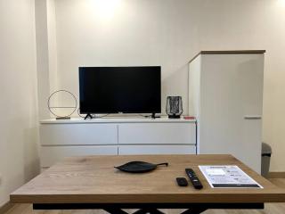 Studio paisible centre-ville Lagnieu / WIFI - 3