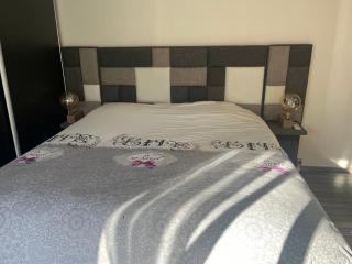 Maison moderne au calme avec billard, jacuzzi, bain à remous, piscine, Babyfoot - 1