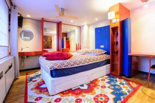 BeautyD RED ROOM centrum Gullegem - 0