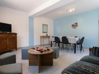 Maison rénovée avec jardin, 3 chambres, à 10 min de Chartres, idéale pour familles et escapades romantiques - FR-1-581-114 - 9