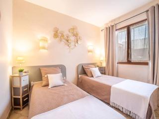 Maison F3 à Céret avec jardin, terrasses et climatisation, proche centre-ville - FR-1-703-96 - 7