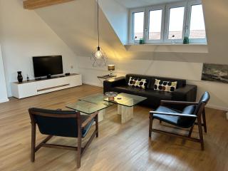 Terralpin - Wohnen auf Zeit - DG Wohnung mit Bergblick - 6
