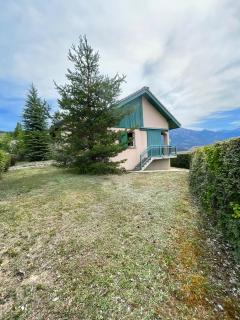 Maison de montagne au bord du lac - 1