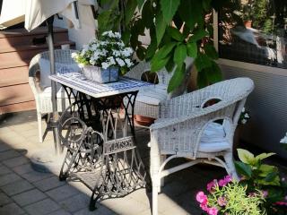 Comfortable accommodation in middle of a winery - 2