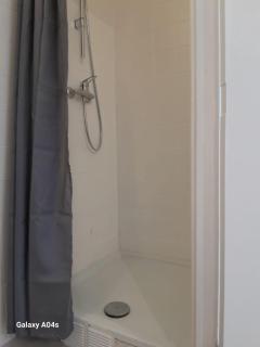 studio close to grand place for 2 - 8