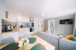 Black Forest Dream Apartments - 8