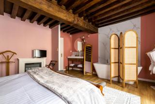 Chez Camille - 1