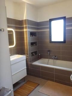 3 bedrooms new house with heated swimming pool - 7