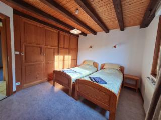 Gîte confortable à Basse-sur-le-Rupt - 3 chambres, terrasse, proche La Bresse - FR-1-589-42 - 1
