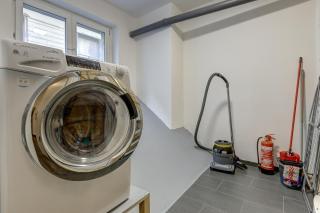 Zentrale Design Wohnung in Ufernähe - 105 qm - Parkplatz - Küche - Netflix - 1
