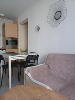 appartement 2 chambre, climatisation, plage à 50m - 8