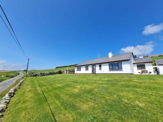 Sea View Cottage, Errislannan - 0